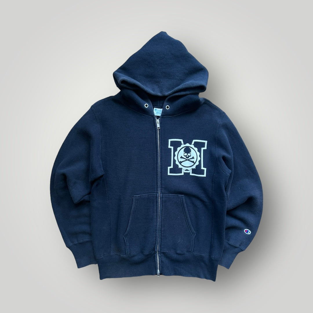 買い専門店 mastermind Japan × champion